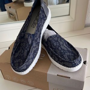 Hey Dude Lena slip ons- 8